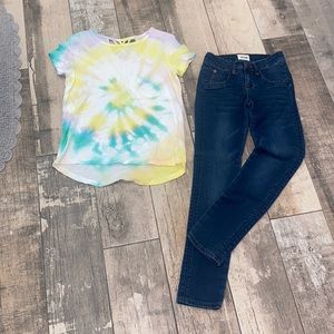Cute girls outfit Hudson jeans and top aside 8